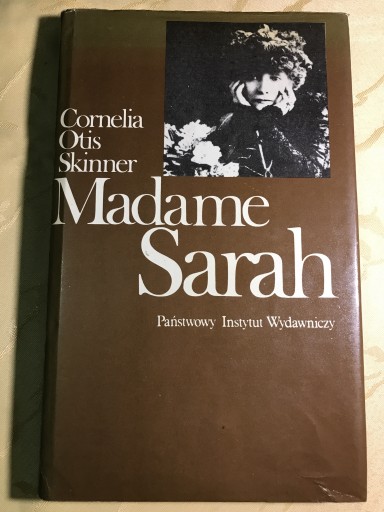 Zdjęcie oferty: Książka biografia Madame Sarah Bernhardt