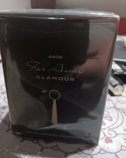 Zdjęcie oferty: Avon For Away  Glamour 50ml