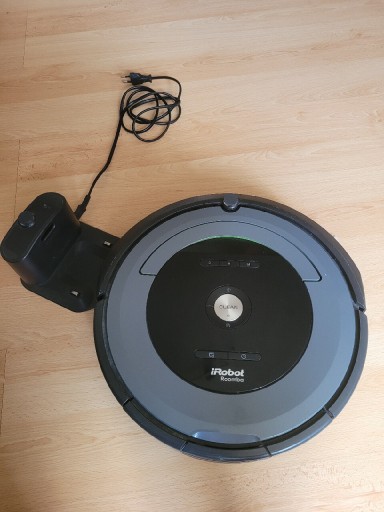 Zdjęcie oferty: Używany iRobot Roomba 681 polska dystrybucja