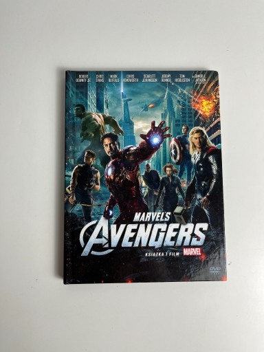 Zdjęcie oferty: Film Marvels Avengers Marvel książka jak nowy DVD