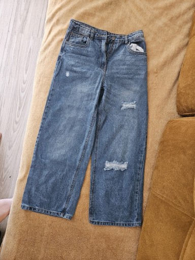 Zdjęcie oferty: Spodnie Jeans r.152 dziewczynki nowe