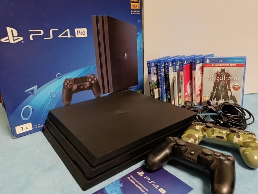 Zdjęcie oferty: SONY PLAYSTATION PS4 PRO 1TB + 2 Pady + 7 GIER