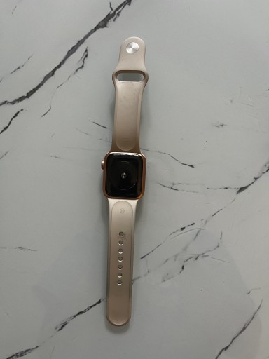 Zdjęcie oferty: Apple Watch SE 40 mm