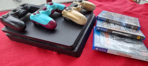 Zdjęcie oferty: Konsola PlayStation4 