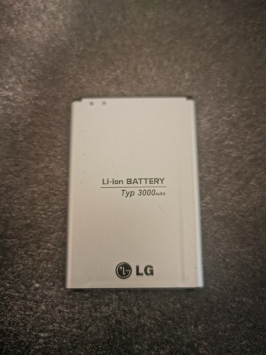 Zdjęcie oferty: Akumulator Li-ion LG typ 3000 mAh BL-53YH używany