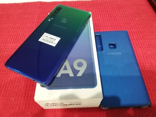 Zdjęcie oferty: Samsung Galaxy A9 2018 niebieski 
