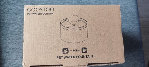 Zdjęcie oferty: Fontanna do wody dla psów lub kotów 