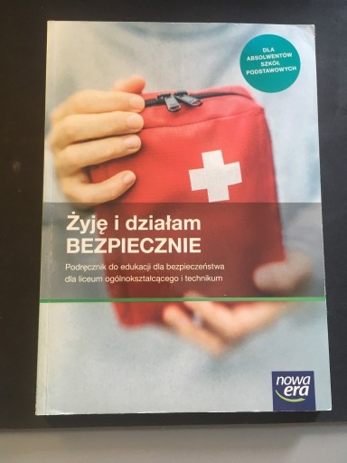 Zdjęcie oferty: Żyje i działam BEZPIECZNIE Podręcznik do EDB