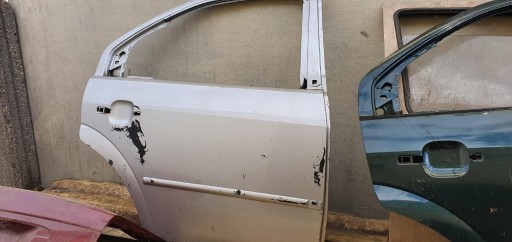 Zdjęcie oferty: Drzwi Ford Mondeo MK3 tylne prawe 2 szt