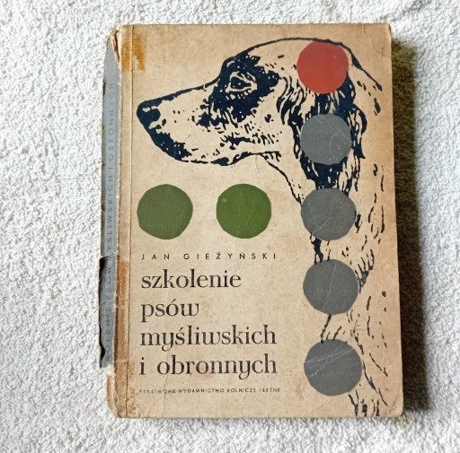 Zdjęcie oferty: J.Gieżyński.Szkolenie psów myśliwskich i obronnych