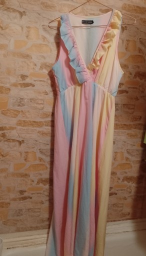 Zdjęcie oferty: (M/L) Długa sukienka tęczowa z Londynu 