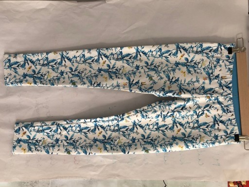 Zdjęcie oferty: Legginsy długie dziecięce ZARA.