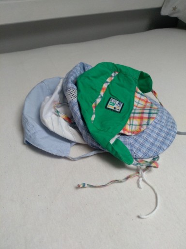 Zdjęcie oferty: Zestaw czapeczek na lato  dla chłopca 