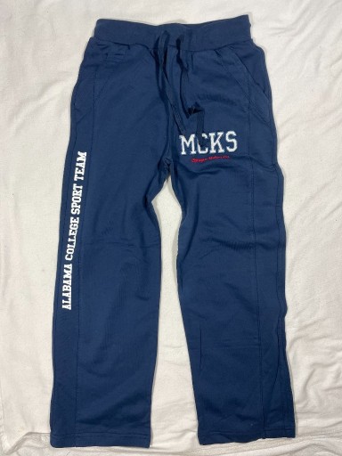 Zdjęcie oferty: Mackays nowe spodnie dresowe 134