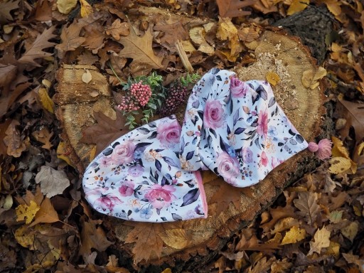 Zdjęcie oferty: Komplet czapka z chusteczką dziewczęcy 