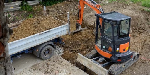 Zdjęcie oferty: Niwelacja Terenu Równanie Działki Korzenna