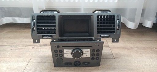 Zdjęcie oferty: RADIO CD30 + WYŚWIETLACZ VECTRA C/SIGNUM