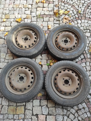 Zdjęcie oferty: Michelin 4 felgi stalowe FELGA 5 1/2 J14 CHD