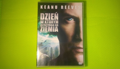 Zdjęcie oferty: DZIEŃ W KTÓRYM ZATRZYMAŁA SIĘ ZIEMIA [DVD] LEKTOR