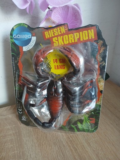 Zdjęcie oferty: Figurka duży skorpion 14 cm