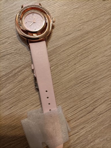 Zdjęcie oferty: Nowy zegarek różowy, kryształki+gratis bateria 