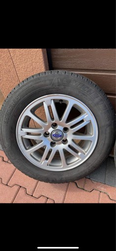 Zdjęcie oferty: Felgami  z oponami 195/65 R 15