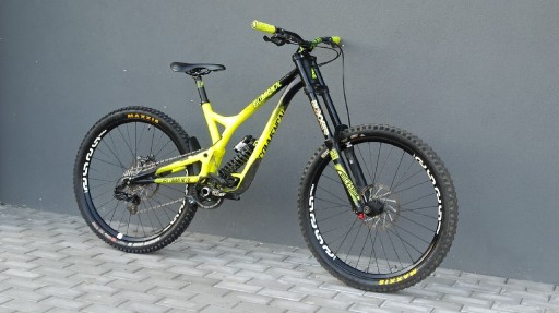 Zdjęcie oferty: Rower DH Commencal supreme v4 27.5 M rockshox, sram