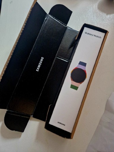 Zdjęcie oferty:  Samsung Galaxy Watch 6 40 mm BT + Pasek GRATIS!