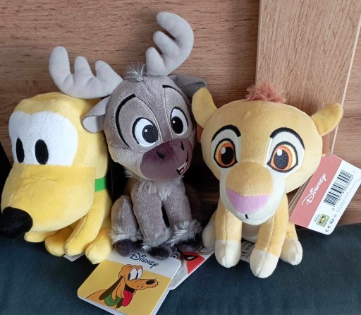 Zdjęcie oferty: maskotki Disney lidl 3 SZT PLUTO,SVEN, LEW