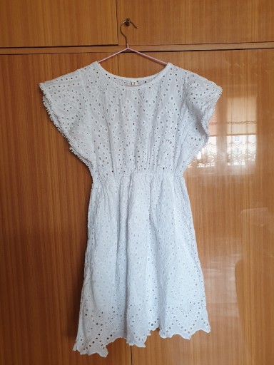 Zdjęcie oferty: Biała ażurowa sukienka XS S jak nowa letnia