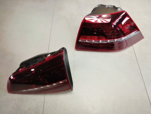 Zdjęcie oferty: VW GOLF VII 7 R TYLNE LAMPY PRAWA LED KOMPLET ORYGINALNE 5208C & 5308D 