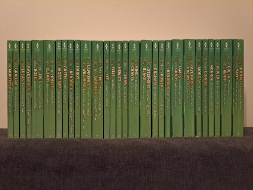 Zdjęcie oferty: Kolekcja 29 książek z serii Światowe życie