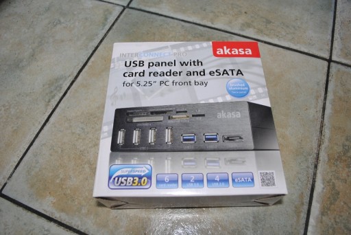 Zdjęcie oferty: Akasa AK-HC-05BKV2 Panel USB i czytnik kart
