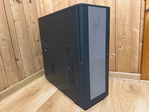 Zdjęcie oferty: PC - duża obudowa, Core 2 Duo, HDD 660GB, 2GB RAM