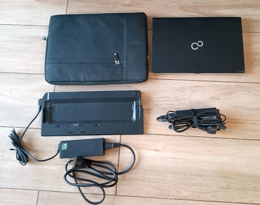 Zdjęcie oferty: Fujitsu Lifebook S935 kompletny zestaw