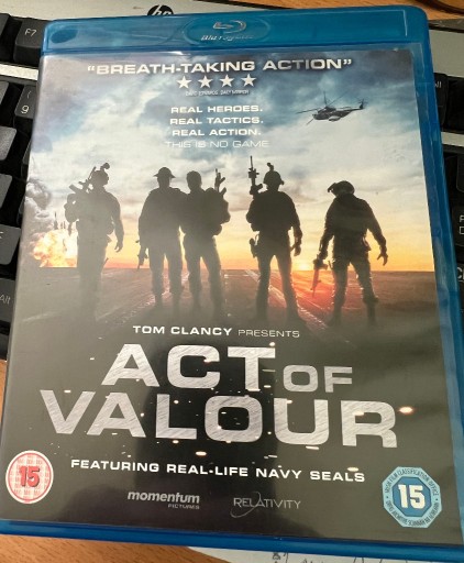 Zdjęcie oferty: Tom Clancy presents ACT OF VALOUR ,Blu-ray Disc,2012r.,jęz.ang.-stan bdory