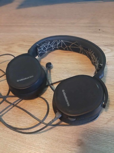 Zdjęcie oferty: Słuchawki Steelseries Arctis 5