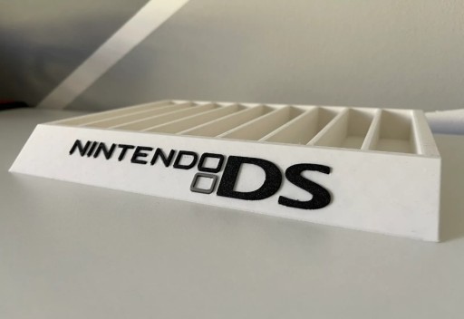 Zdjęcie oferty: Nintendo DS podstawka 9 płyt stojak gry kolory