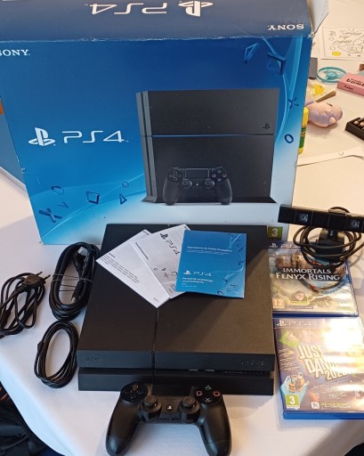 Zdjęcie oferty: Playstation 4 *kamera *2 gry*ORYGINALNE OPAKOWANIE