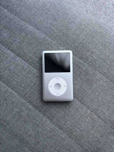 IPod Clac 7gen 160GB Srebrny Apple A1238 Rzeszow Kup teraz na Allegro Lokalnie