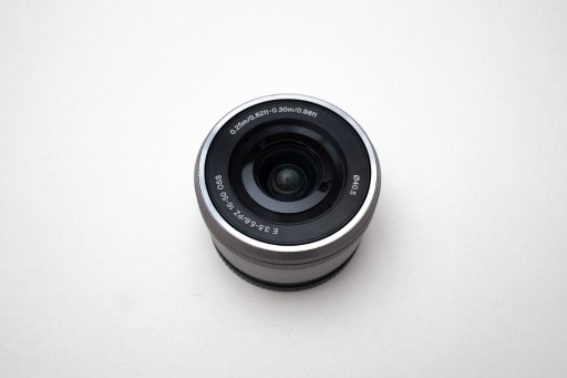 Zdjęcie oferty: OBIEKTYW SONY E PZ 16-50MM F3.5-5.6 OSS SREBRNY