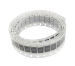 Zdjęcie oferty: rezystor SMD 2512 820ohm 5% 1W - 10szt.      