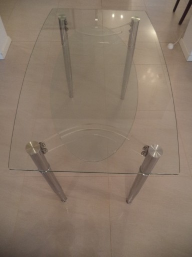 Zdjęcie oferty: Stół szklany z półką lekko owalny