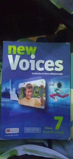 Zdjęcie oferty: Podręcznik New Voices Student's Book Klasa 7