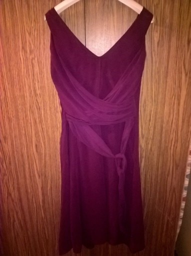 Zdjęcie oferty: Fioletowa sukienka wieczorowa 36 wieczorowa