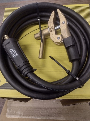 Zdjęcie oferty: Przewód spawalniczy masowy 70 mm2 kompletny 600A 4 mb