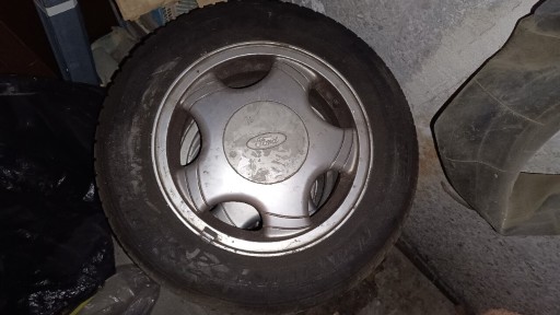 Zdjęcie oferty: Felgi aluminiowe Ford 15" 4 szt.