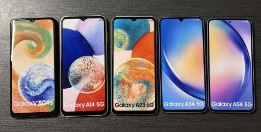 Zdjęcie oferty: Zestaw 5 atrap telefonów Samsung