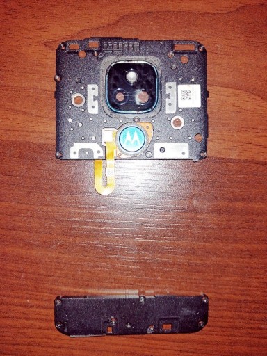 Zdjęcie oferty: Obudowa wewnętrzna dla Motorola E7