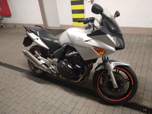 Zdjęcie oferty: Motocykl honda CBF600S